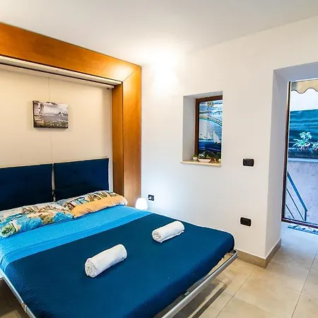 La Stella Di Chiaia Apartmán